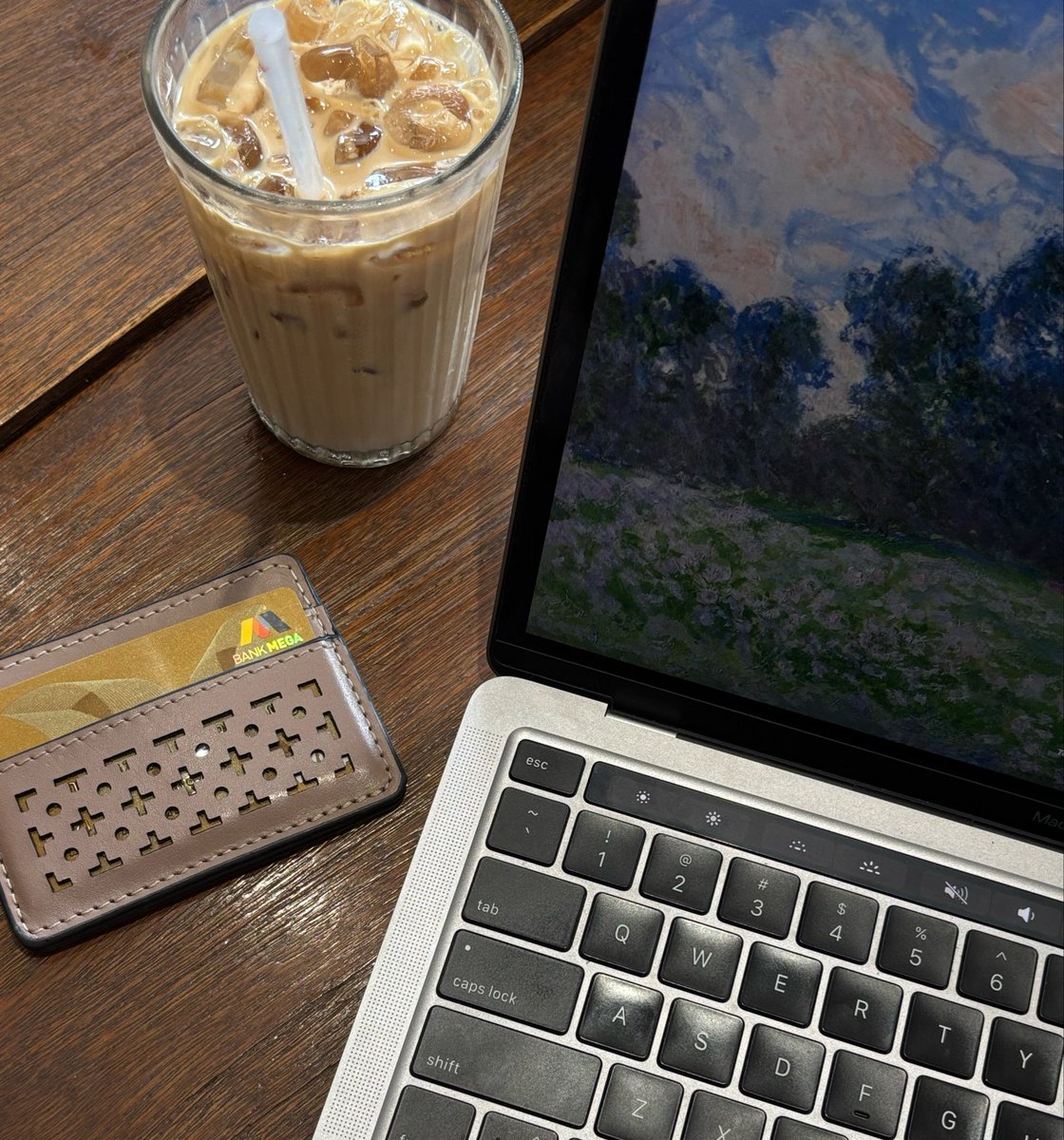 ELLA & GLO tweet media