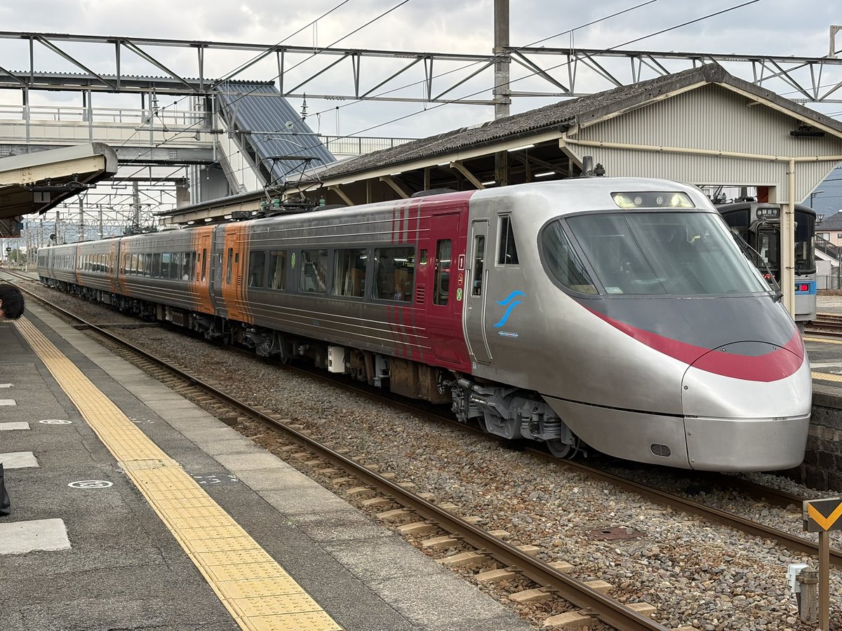 caeru　予讃線　伊予西條行 多度津行　※旧漢字使用　四国 caeru様専用 予讃線 伊予西條行 多度津行 ※旧漢字使用 四国 【公式通販】