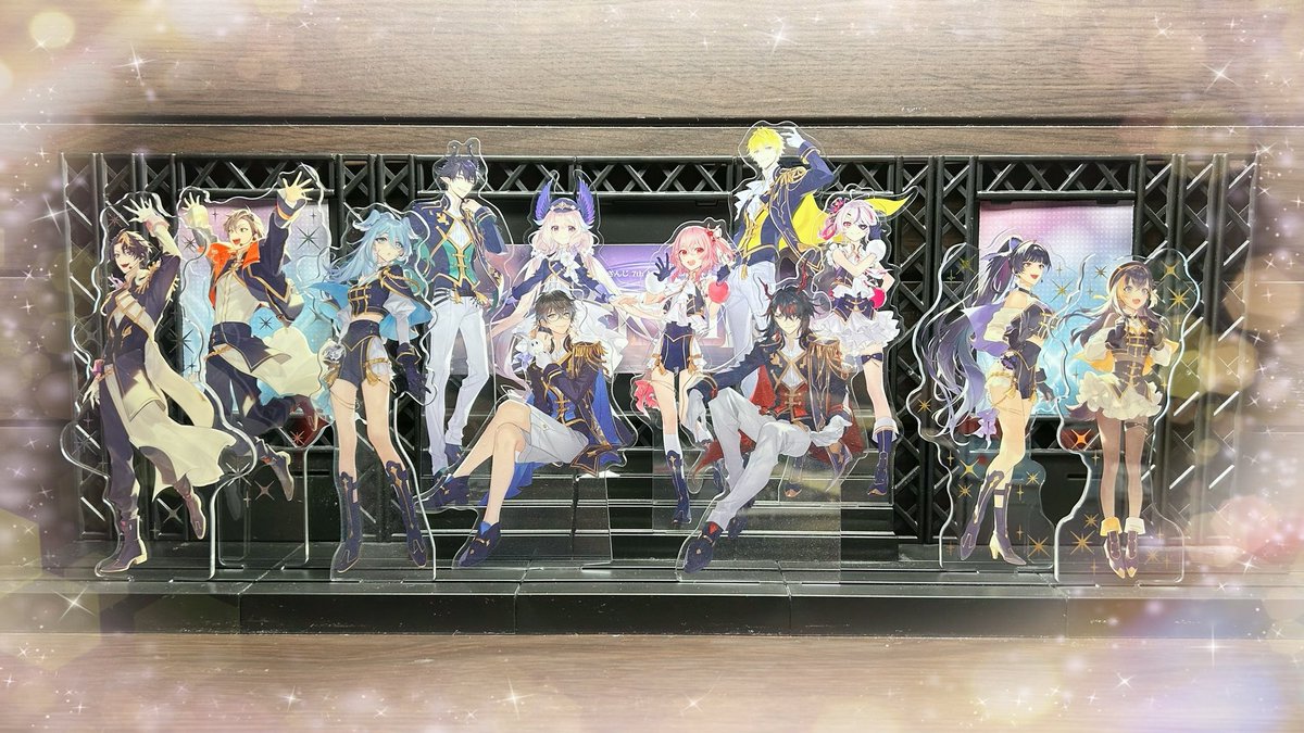 #OVERTURE_Daytime #CONCERTO_Day1 #CONCERTO_Day2

I finally collected all the EN member stage outfit acrylic stands! Seeing everyone lined up on stage set together is absolutely stunning 🎤✨