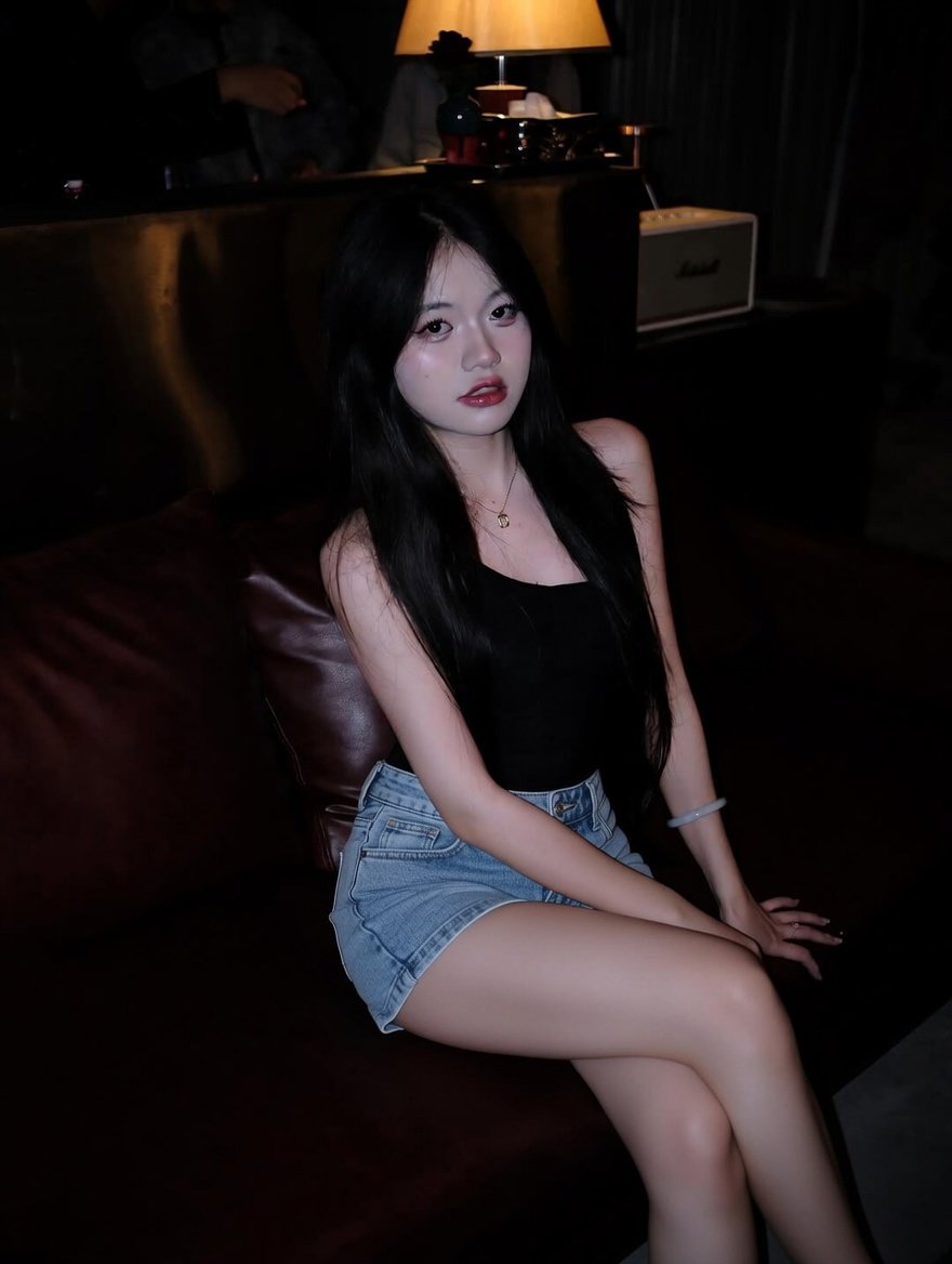 Phương Linh tweet media