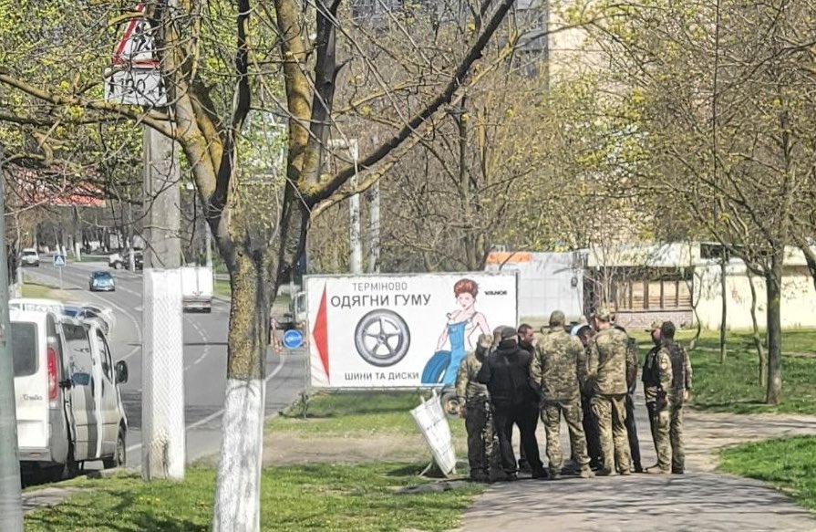 ленц ґотфрід tweet media