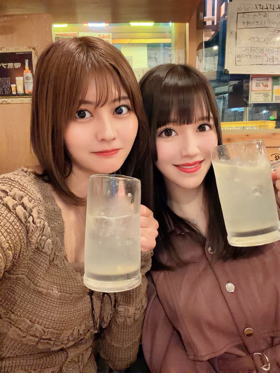 H_yume_1018's tweet photo. 大好きな人と仕事できるって本当幸せなことすぎるよね
まなに感謝😌
もう少ししたらエトワール行きます💜 https://t.co/165SPsb61t