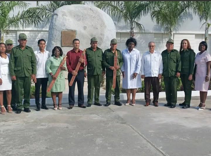 Leuris Sánchez Echizárraga  
Caridad Bermúdez Colao
Bárbara de las Mercedes Betancourt Abreu
Luis Herrera Yanes
Demetrio Villaurrutia Zulueta
Orestes Caballero Alfonso
Geovannys Fernández Nevot
2/3
