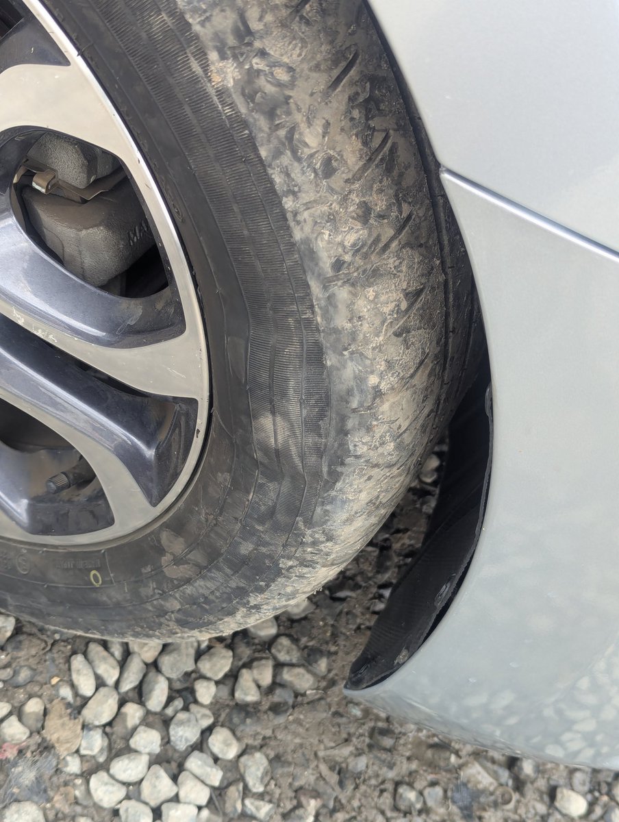 pheeCars KE tweet media