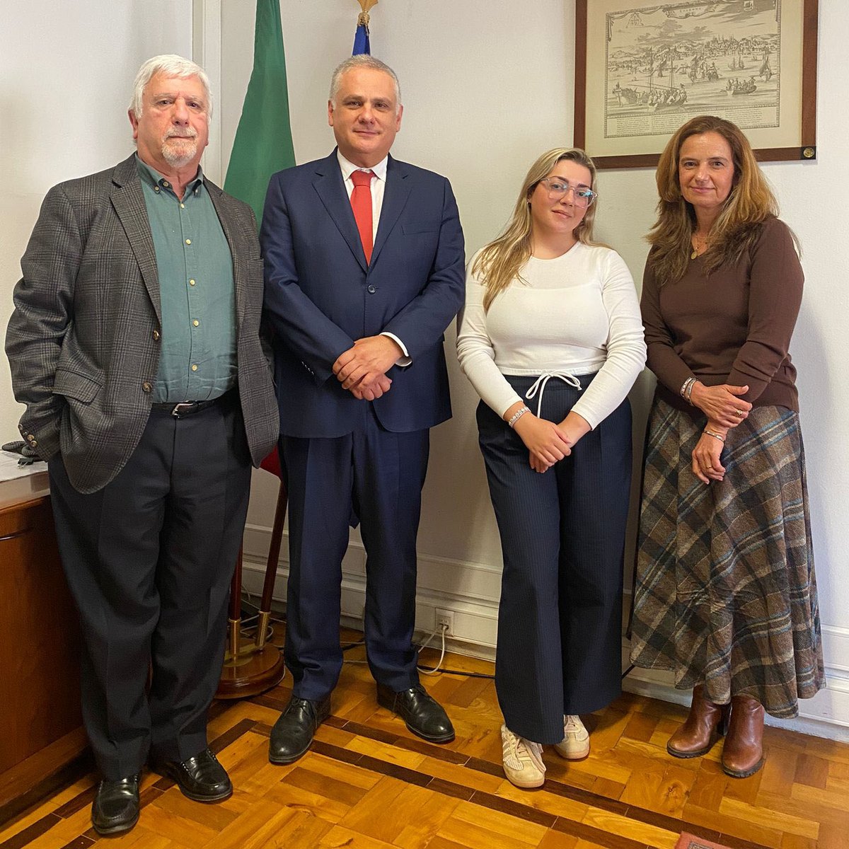 DGConsumidor's tweet image. 📍 O Diretor-Geral do Consumidor, Jorge Sanches, esteve reunido ontem com a @Ius_Omnibus, no âmbito de um encontro de apresentação institucional e reforço da cooperação entre as duas entidades. 🤝

#DGC #Consumo #Consumidores