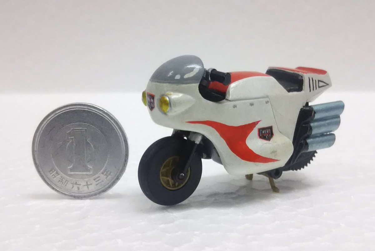 仮面ライダー55周年

思い出の仕事。（その1）

ゼネラルプロダクツ
ディフォルメマスコットキット
【仮面ライダー旧1号】彩色見本
（目は透明パーツの自作）

サイクロンは、タカラ・チョロバイク改造の一点物

1984年 原型製作