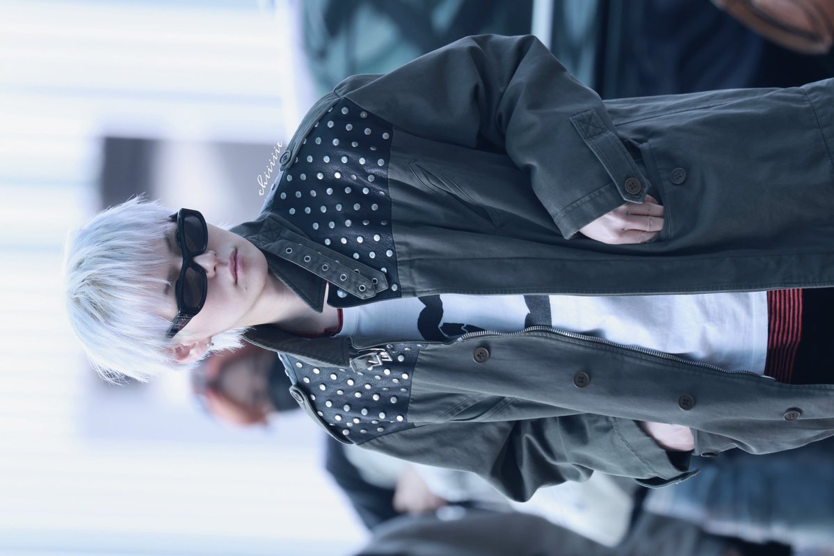 260417

👋🏻

#요시 #YOSHI #ヨシ #金本芳典 
#트레저 #TREASURE #トレジャー