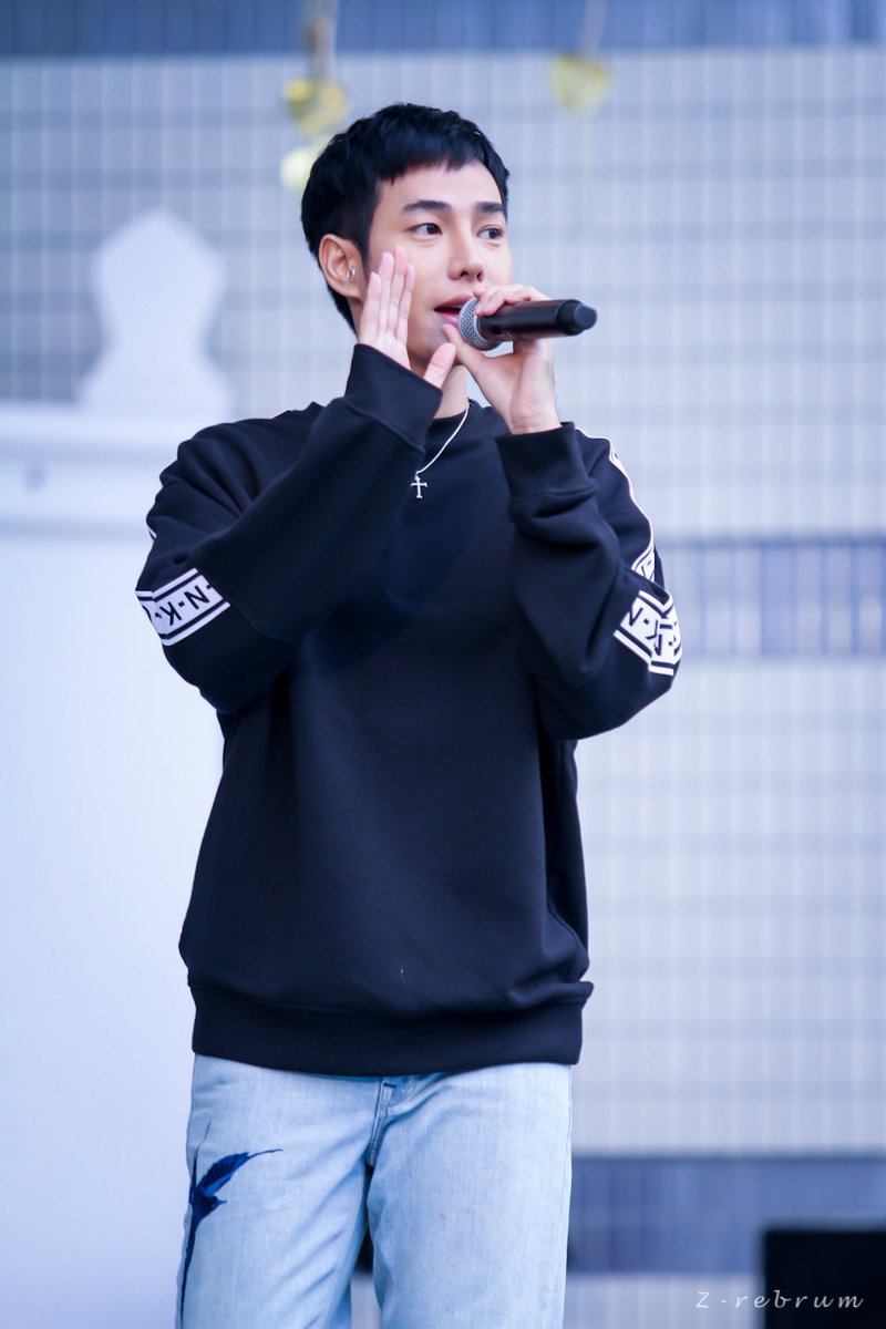 สมัยตะเร้ก น่ารักๆ #เป๊กผลิตโชค ˚ ༘♡ ·˚
