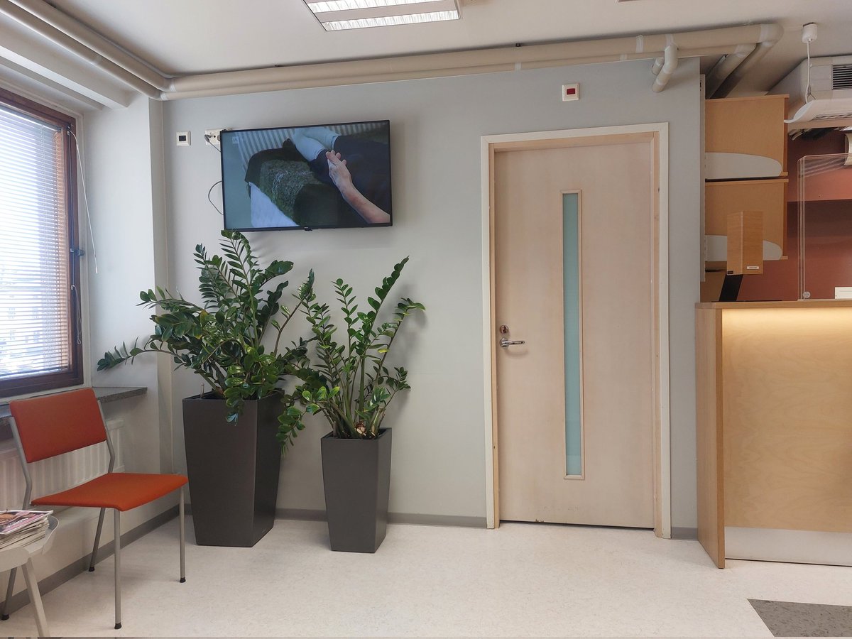 Yksinäisiä paikkoja, osa 1. Hammaslääkärin odotushuone.