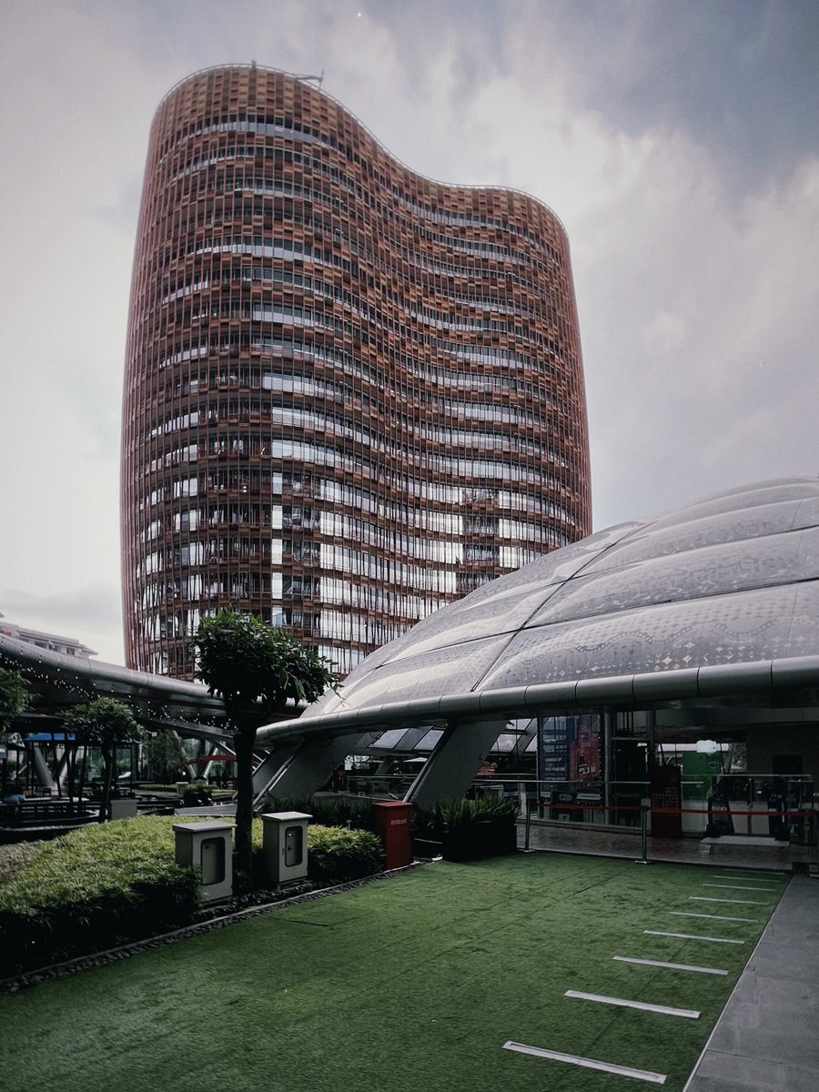 𝑌𝑜𝑢𝑟𝑠, ꦣꦼꦮ꦳ꦶꦤ. tweet media