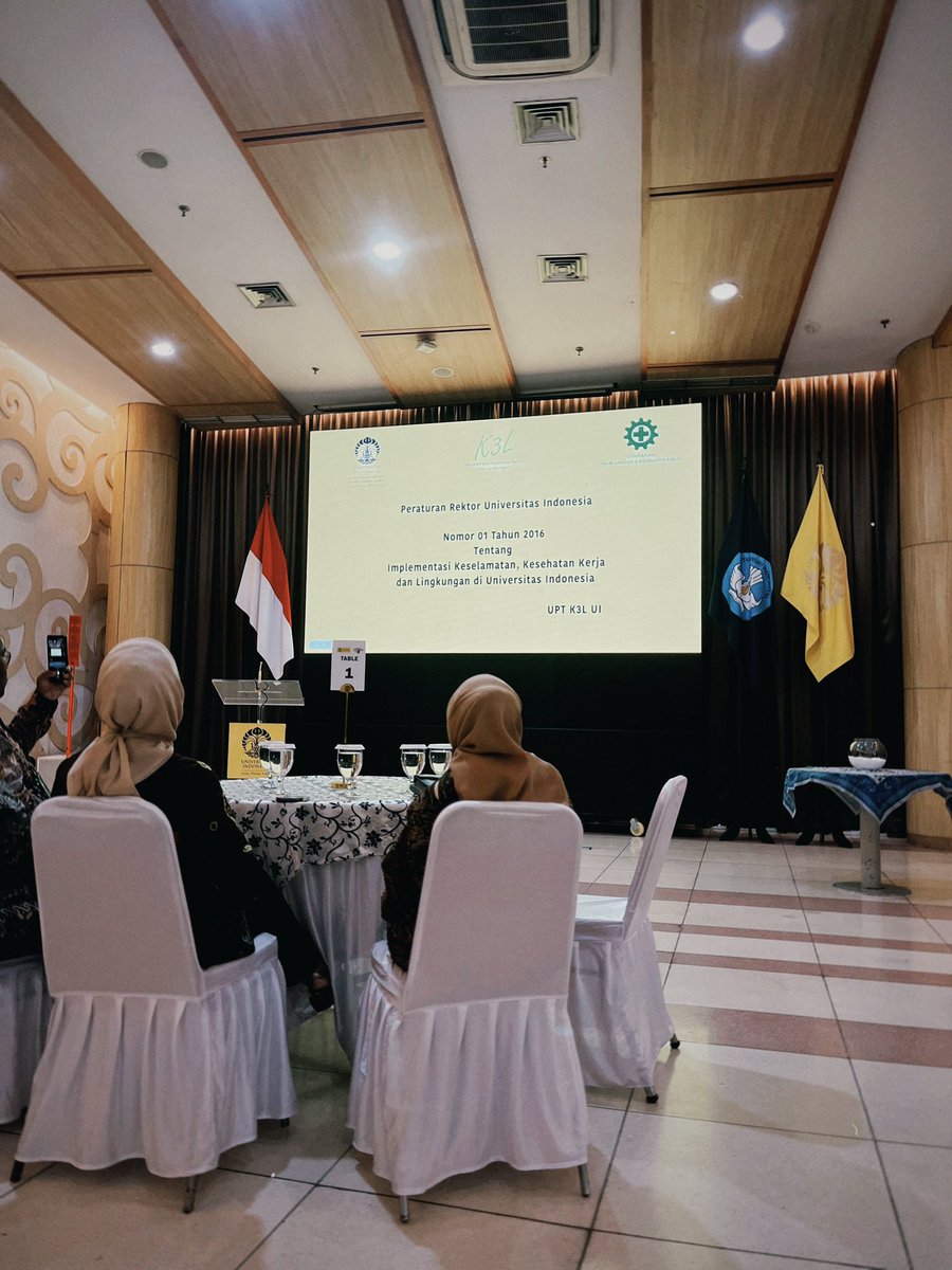 𝑌𝑜𝑢𝑟𝑠, ꦣꦼꦮ꦳ꦶꦤ. tweet media