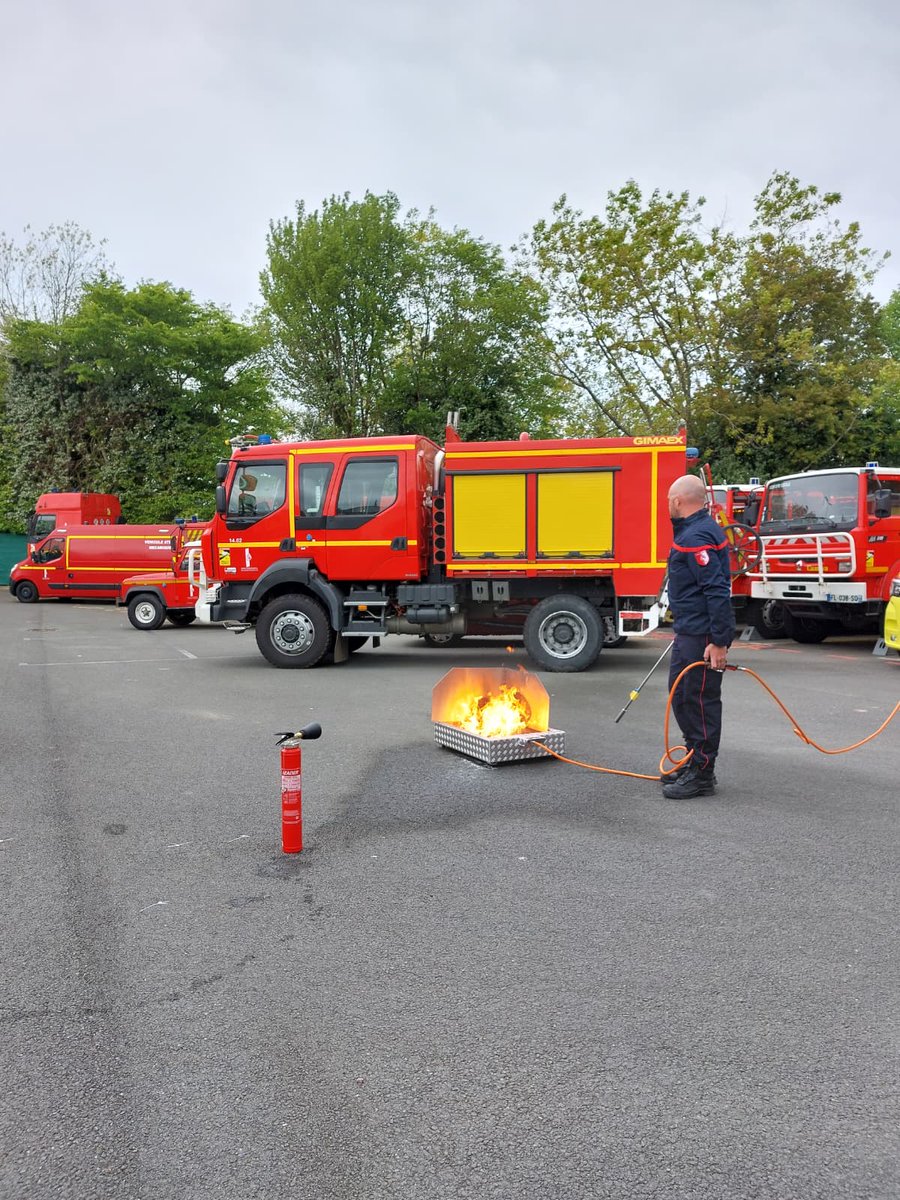Sapeurs-pompiers de la Vendée tweet media