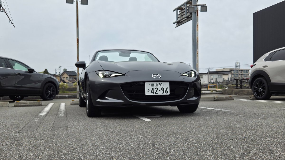 おさつべい tweet media