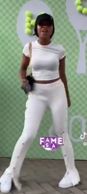 NotTheOne🕷️ tweet media