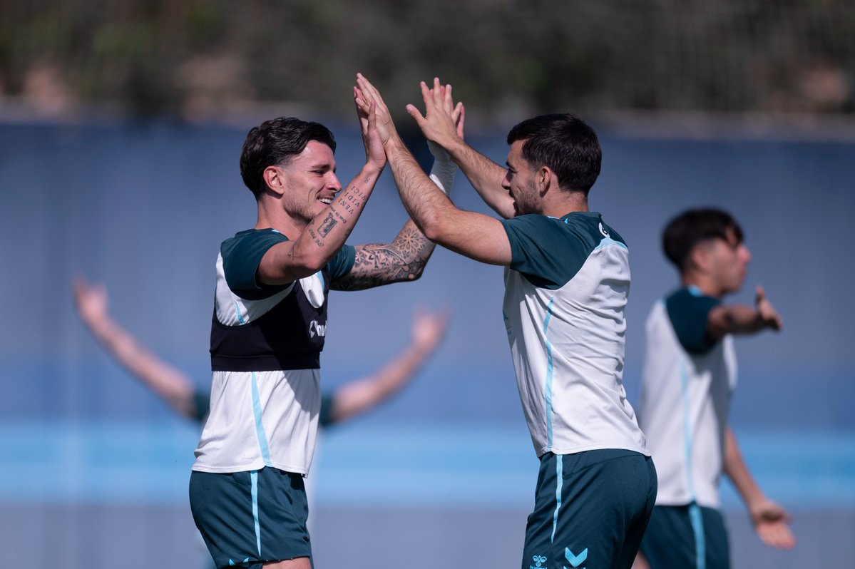 Málaga CF tweet media