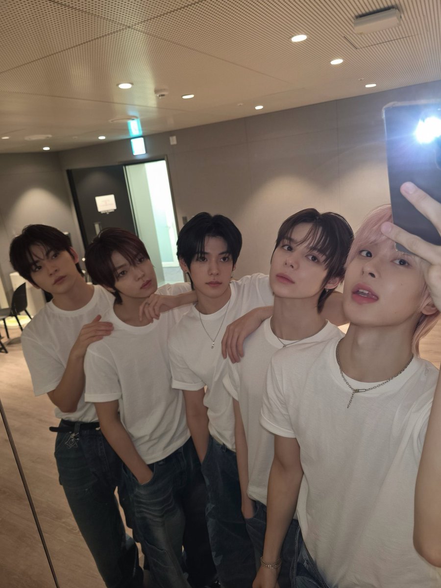 쿠드 tweet media