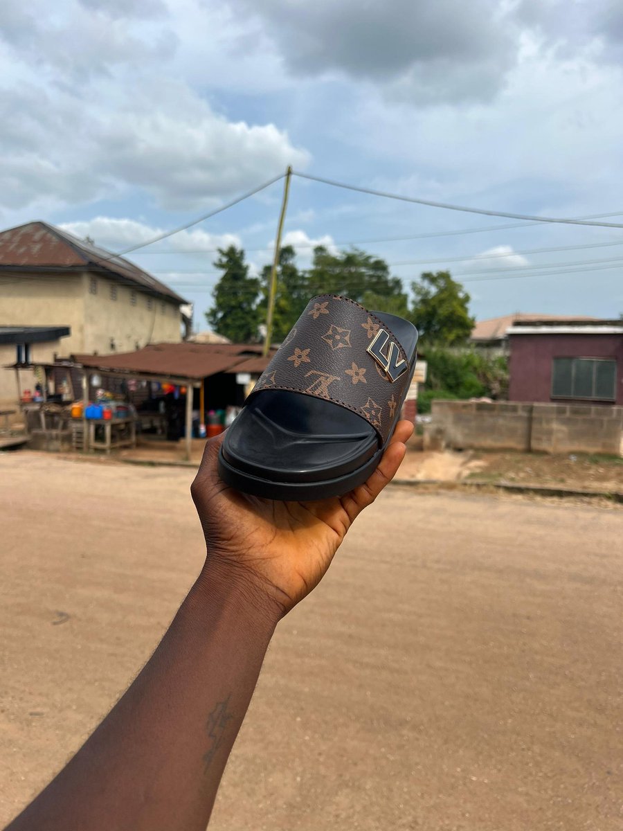 olamide.jooor tweet media