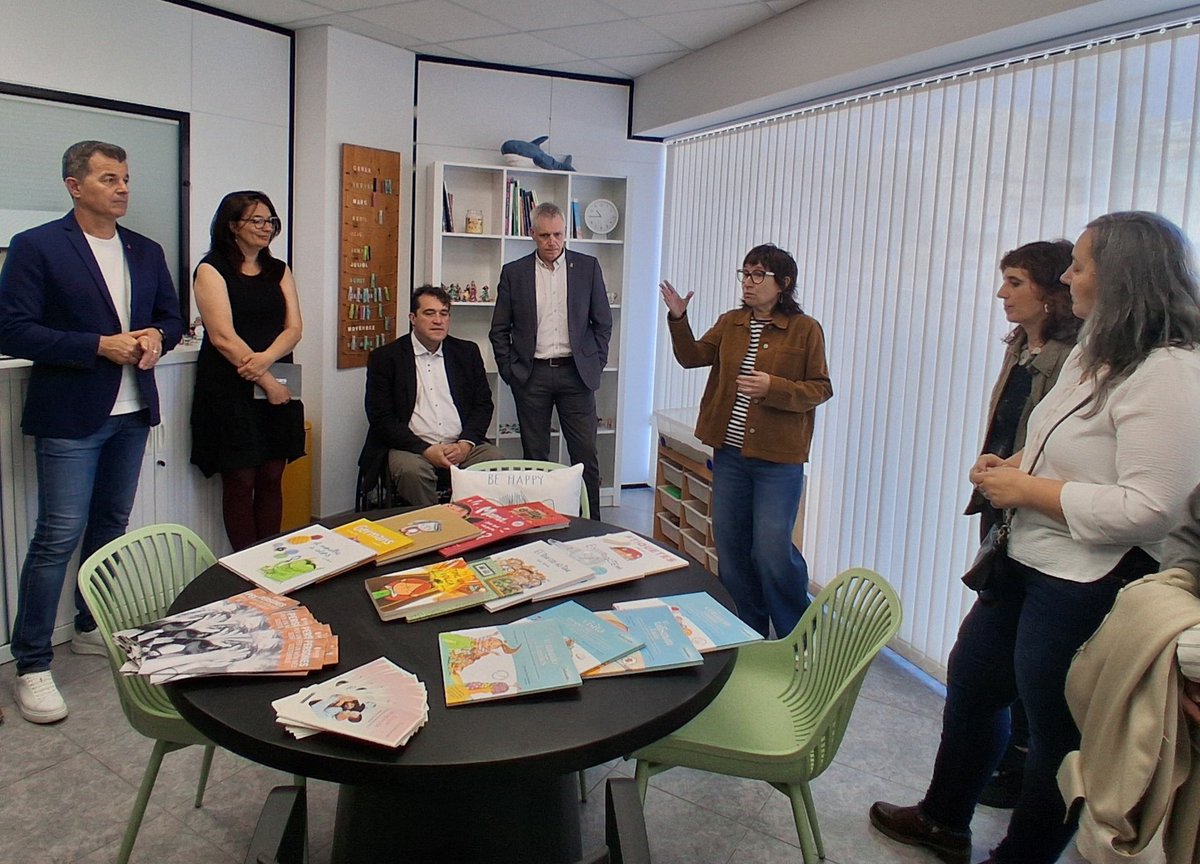 econ_socialcat's tweet image. Pas endavant de @suaracoop cap a un model d’innovació social i tecnològica amb un nou espai a Amposta. Un projecte per ampliar el compromís i millorar els serveis i l’atenció a les persones, amb eines com la robòtica assistencial i la realitat immersiva. #Innovació #Cooperativat