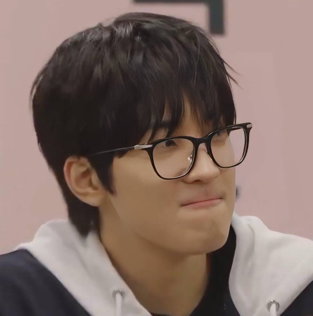 저너누깜쟝고먐미 tweet media