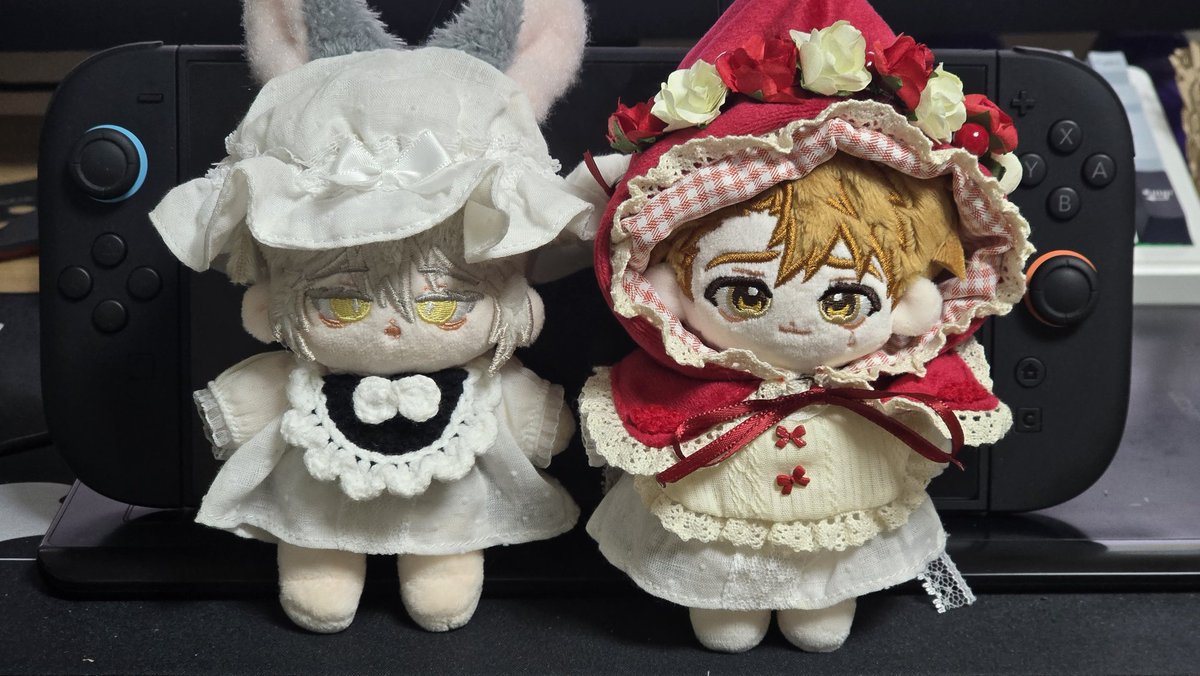 착 한 냄 비🦡🍩👓 tweet media