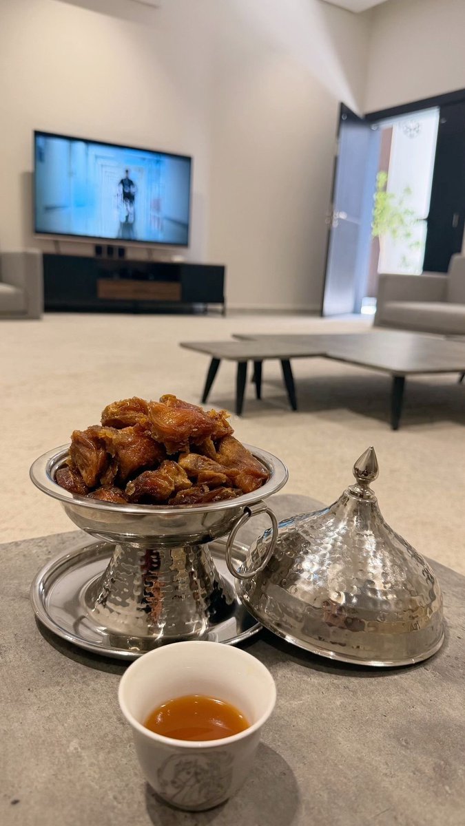 def190011's tweet photo. اللهم إنا نسألك
بصيرة الطريق، وعون الرفيق، وزاد الروح، وقوة الطموح، وتمهيد الدروب،وفتح الأبواب،
وألا نكون عبئًا على أحد..
اللهم ٱجعلنا في خير وإلى خير  ..!!
#جمعة_طيبة للجميع https://t.co/ESQT0AC1bX