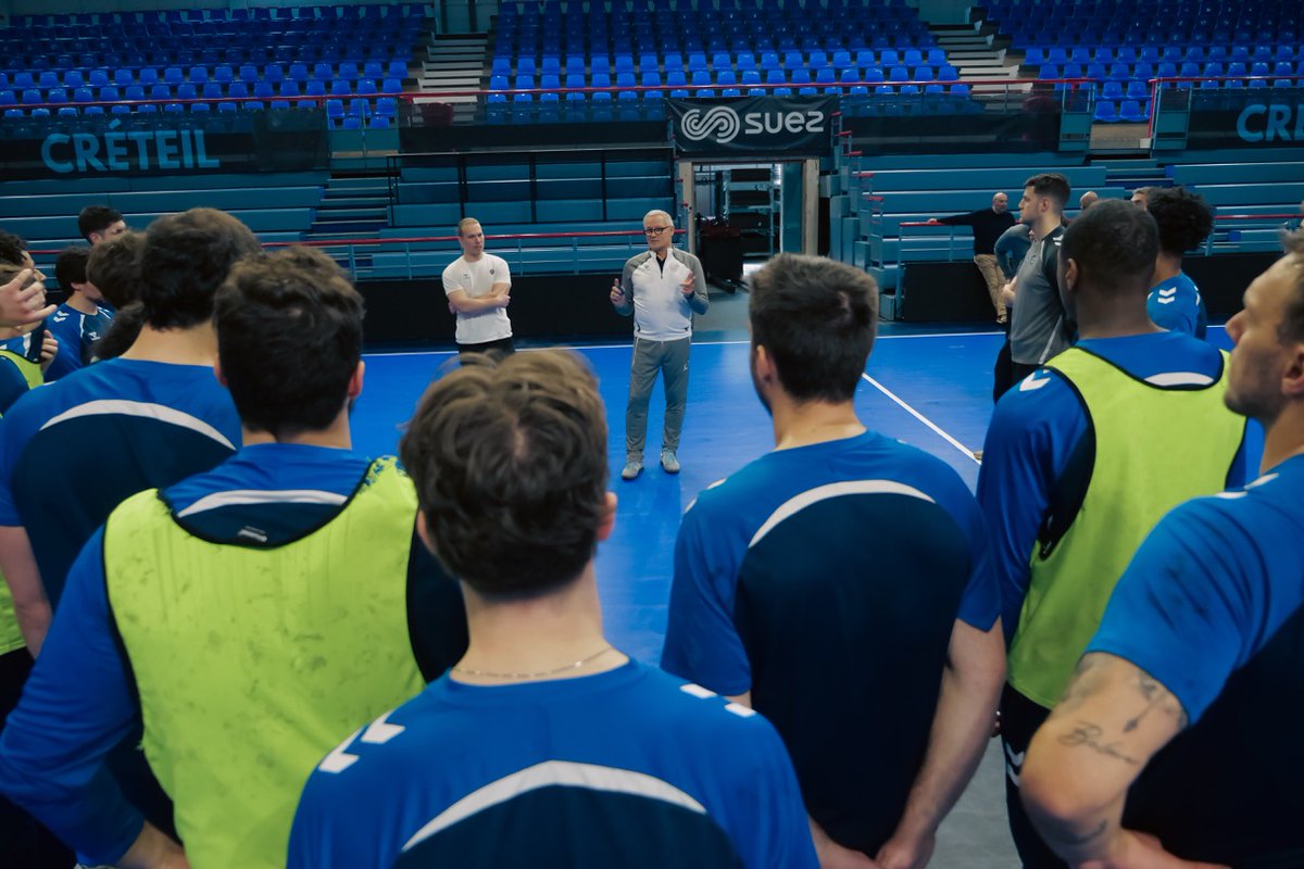 US Créteil Handball 🐏💙 tweet media