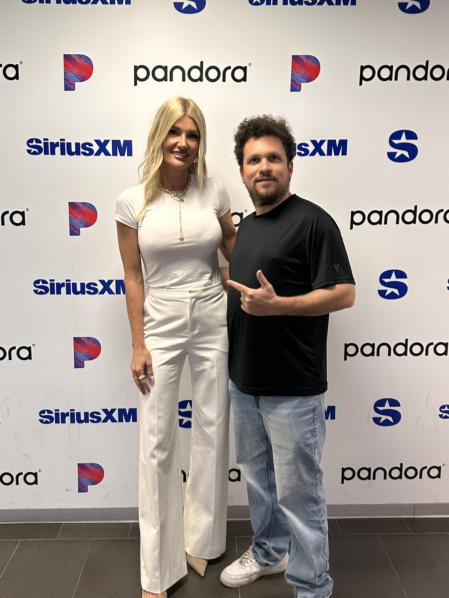 Babchik's tweet image. Today on #DAandBabs the great @KaylynKyle to tell you why the #WorldCup is the best tournament in sports!