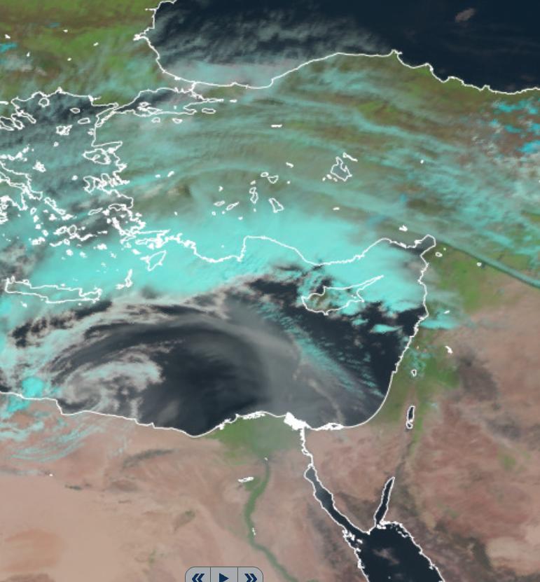 Пыльная мгла начинает заходить вместе с облачностью
Ровно через несколько минут атмосфера Израиля взорвётся и поднимет огромные грозовые облака на юге и на востоке. И, кстати, существует серьёзная опасность наводнений!!
Посмотри, какой огромный вал пыльной мглы движется к нам с