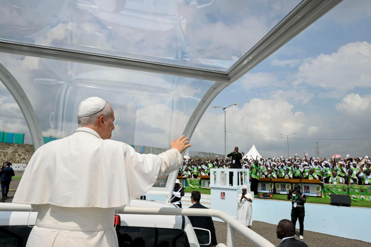 Vatican News tweet media