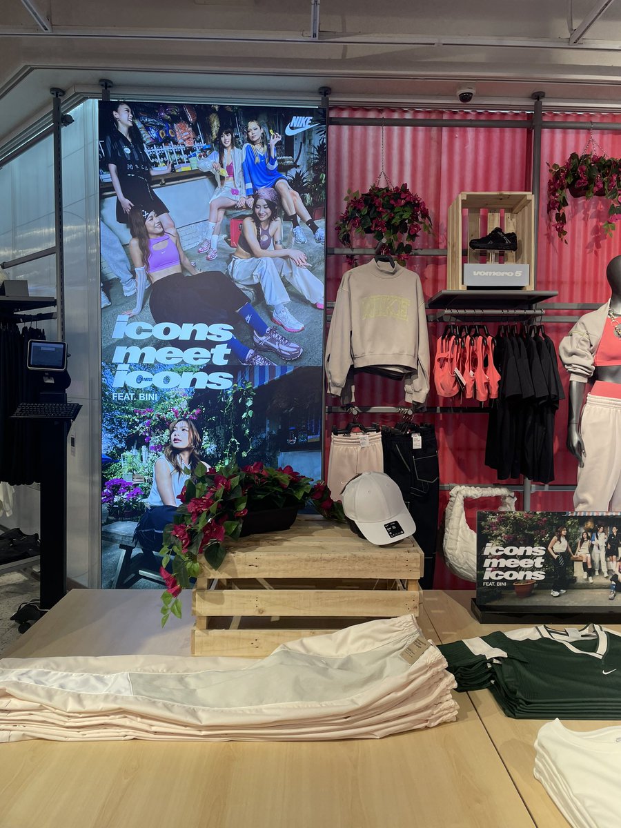 fansey 🌸🎡 tweet media