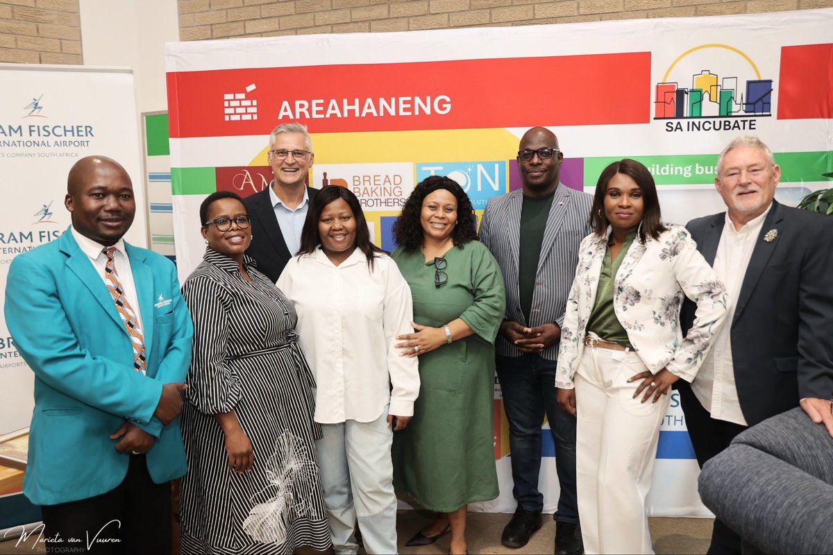 bramfischerint's tweet photo. Airports Company South Africa (ACSA), in partnership with South African Business Incubate (SABI), celebrated the graduation of the AREAHANENG Entrepreneur Programme at Bram Fischer International Airport. 

This socio-economic initiative equips entrepreneurs from surrounding communities with the skills and support to build sustainable businesses.

A total of 16 entrepreneurs successfully completed the programme, transitioning from informal operations to structured, growth-ready enterprises.

#ACSA #SocioEconomicDevelopment #Entrepreneurship