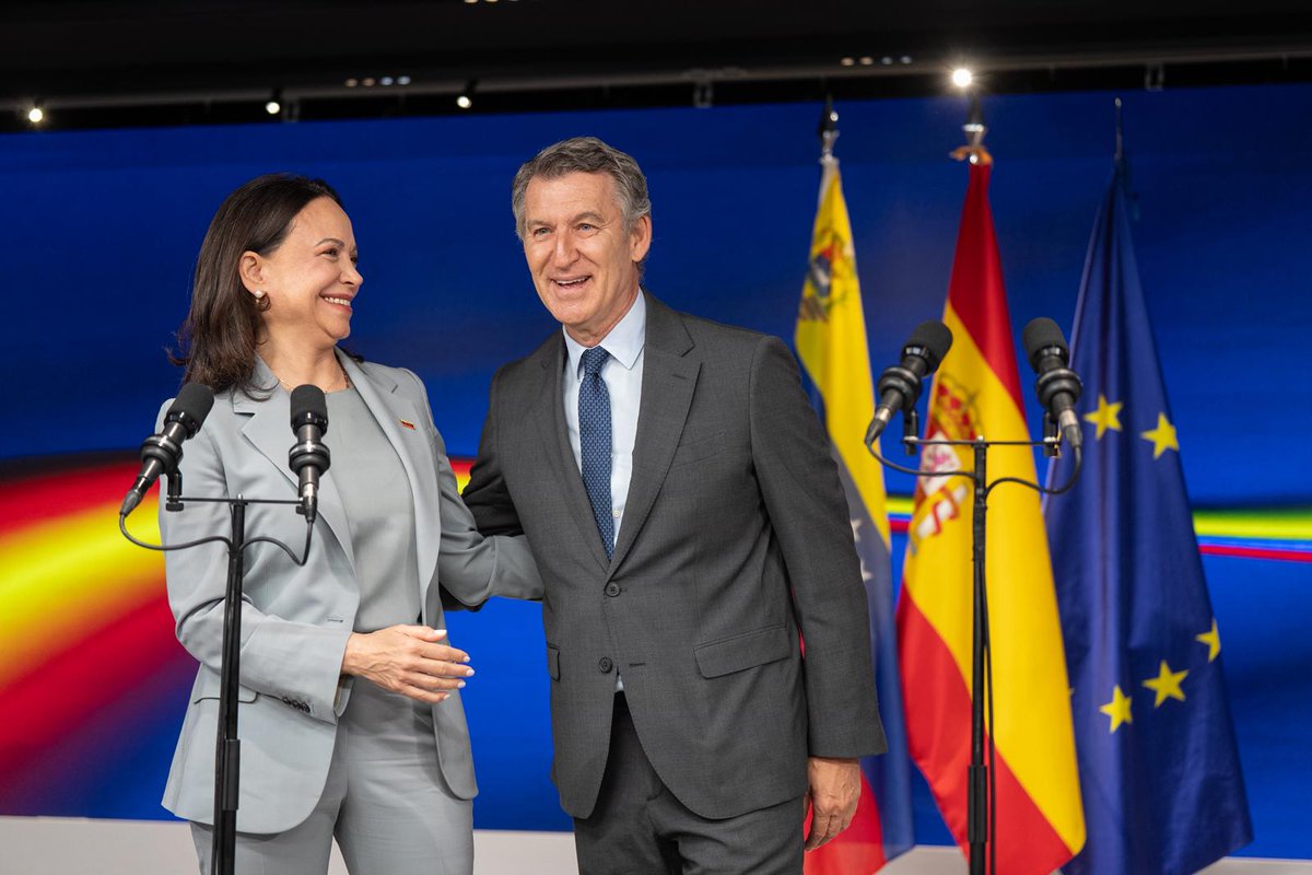 Cristian Campos tweet media