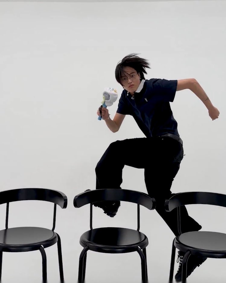 ビクティニ tweet media