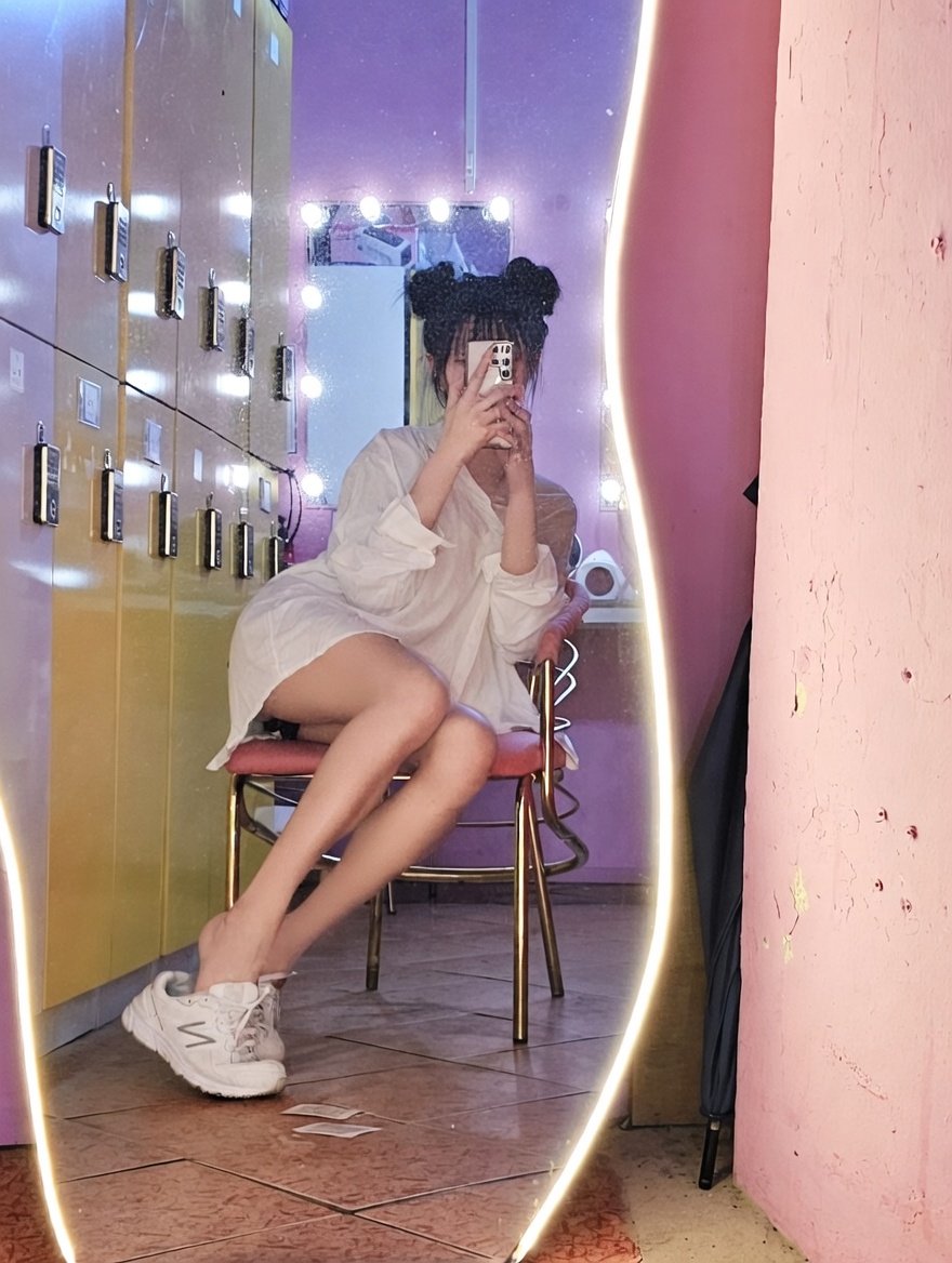 김나경 tweet media