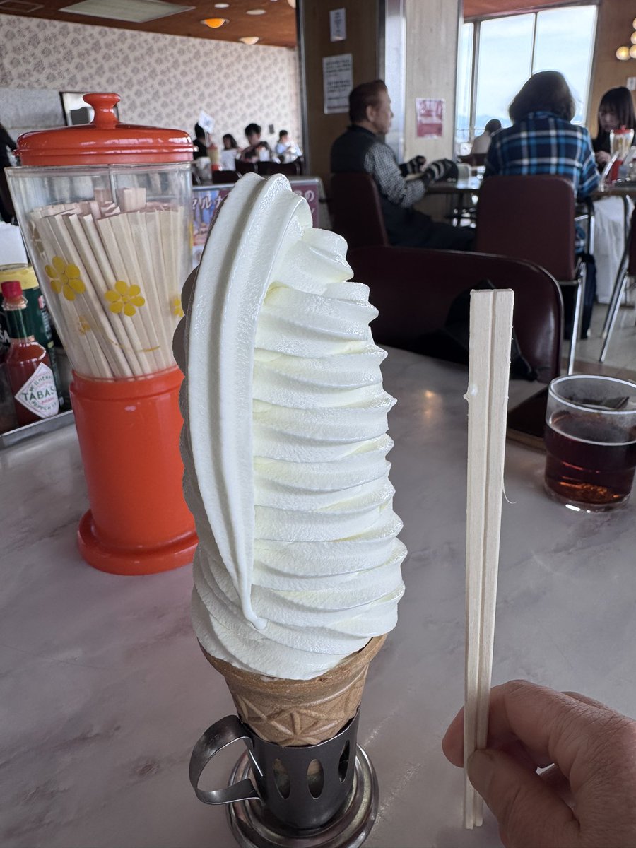 アマンダ 誤字脱字絶好調 tweet media