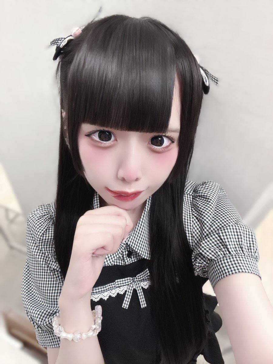 ねむるᶻᙆz tweet media