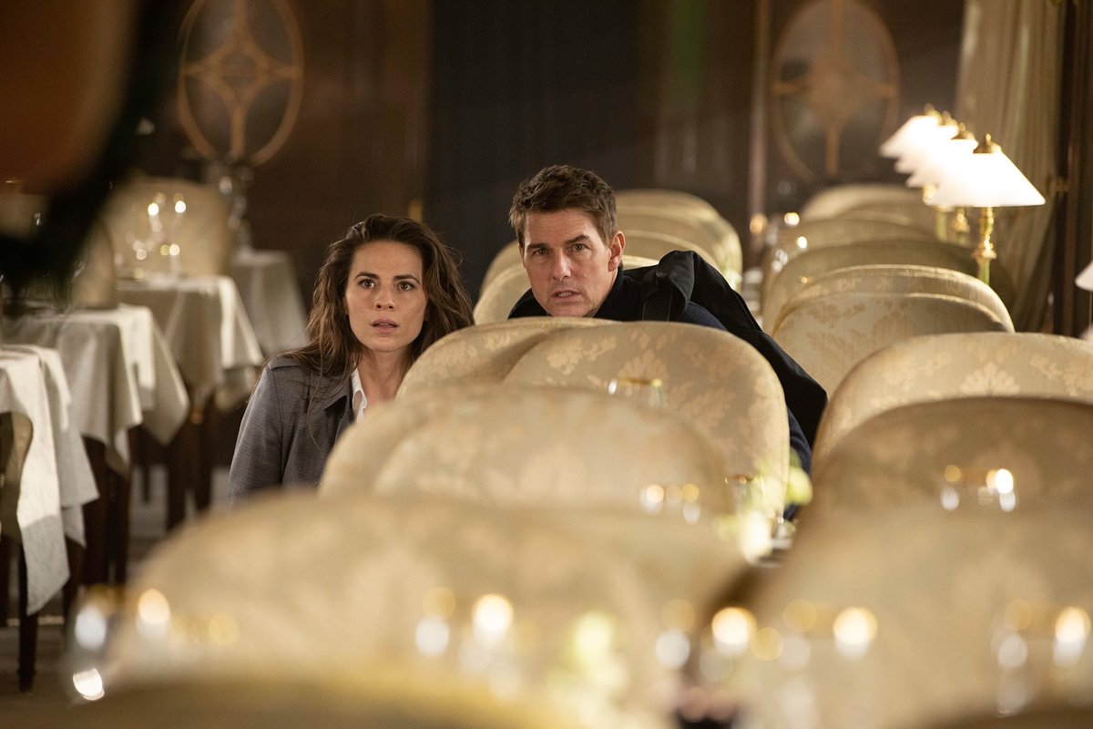 HayleyAtwell_CN's tweet image. #fbf Some stills and behind the scenes photos of MI7 haven't seen before, shared by photographer Christian Black.
#HayleyAtwell #Grace #TomCruise #Ethan  #MissionImpossible7