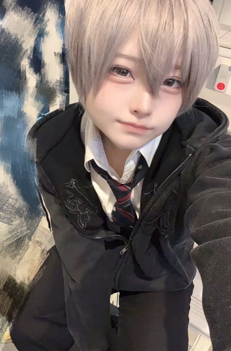 雲母坂ルナ🌙🦭Allure tweet media