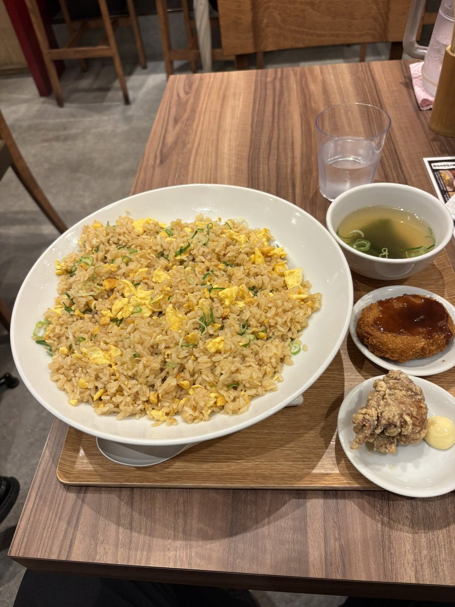 ボムジュン・Z tweet media