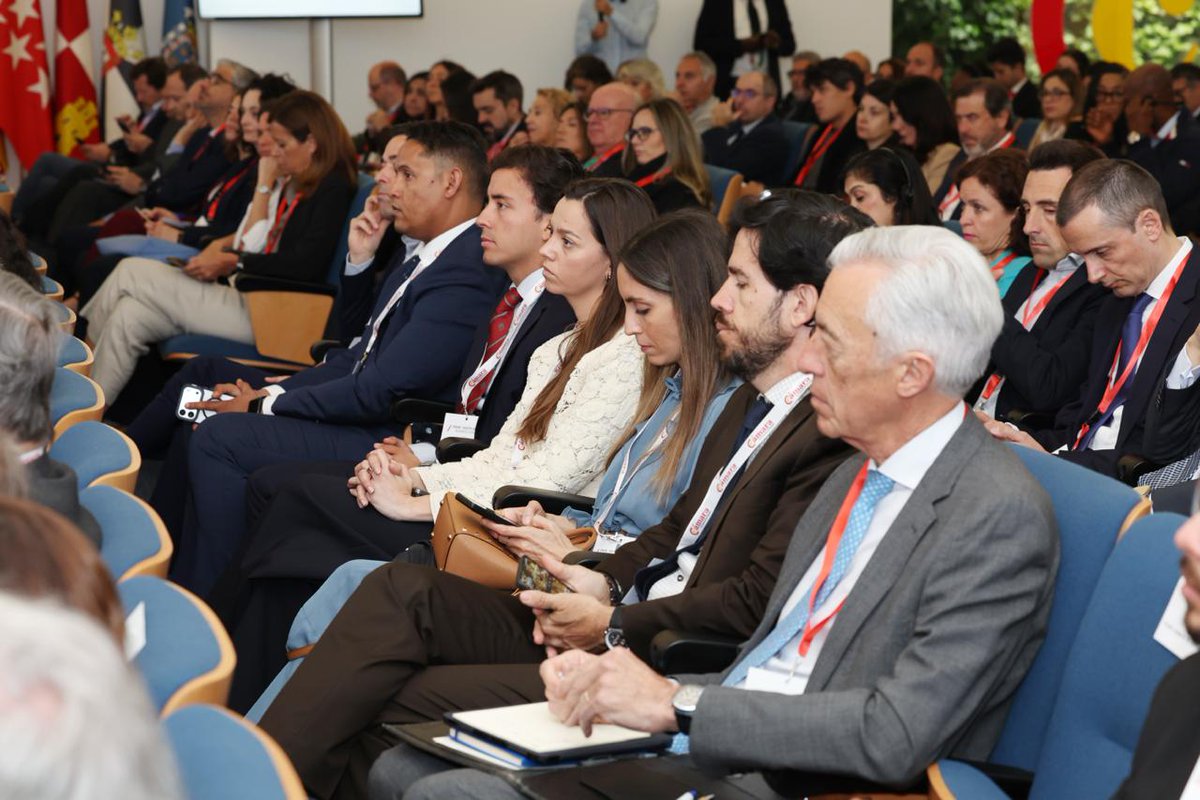 South African Government tweet media