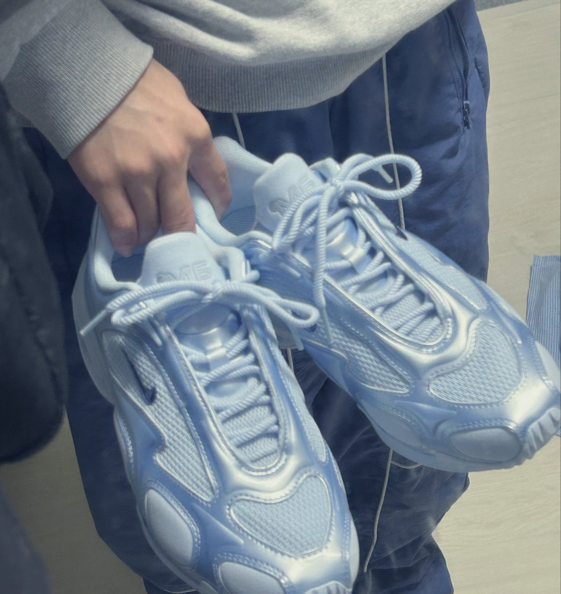 ﾏｯｷｰ tweet media