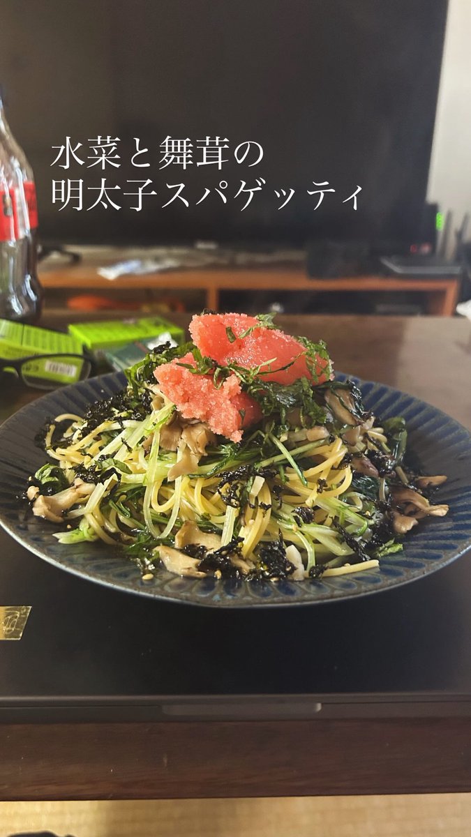 lamcana's tweet photo. 大容量明太子買ったから、インスタに料理ストーリーあげてだんだけど、明太子ごはん食べてて気づいた。たらこだ。 https://t.co/WBkfRDi94m
