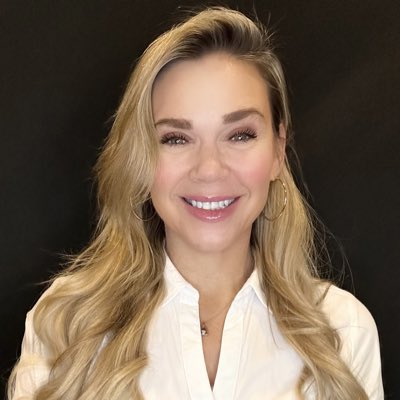 CandiRoseMedia's tweet photo. #NewProfilePic https://t.co/vWVGsZc13a