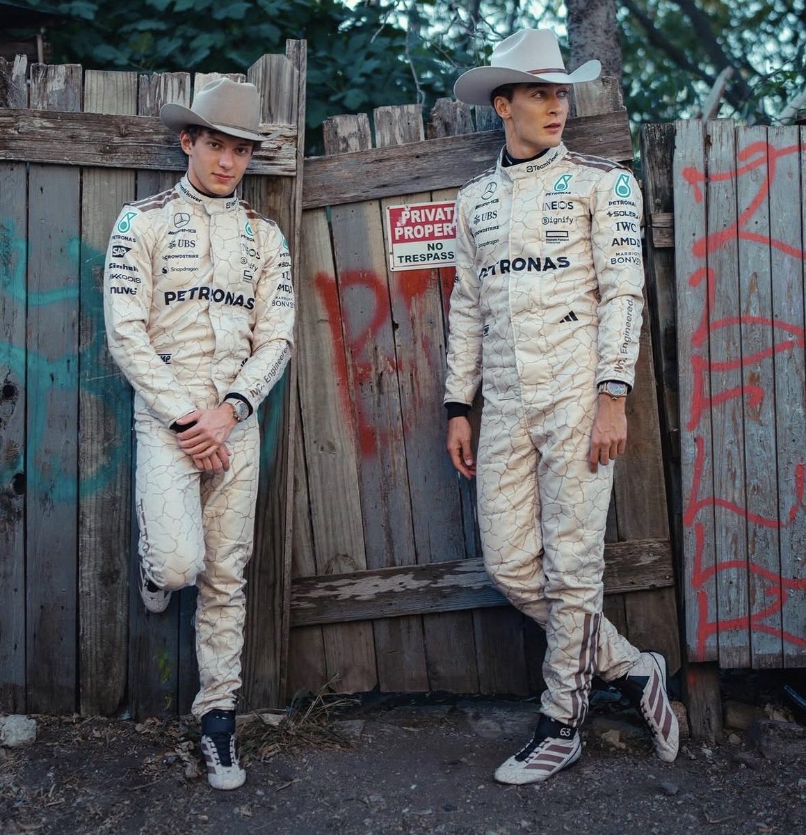 🐈‍⬛ ₄ ₁₂ tweet media