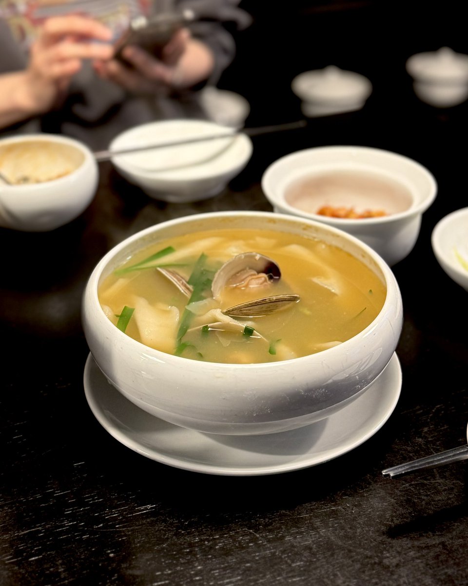 해변의 미쉘 tweet media