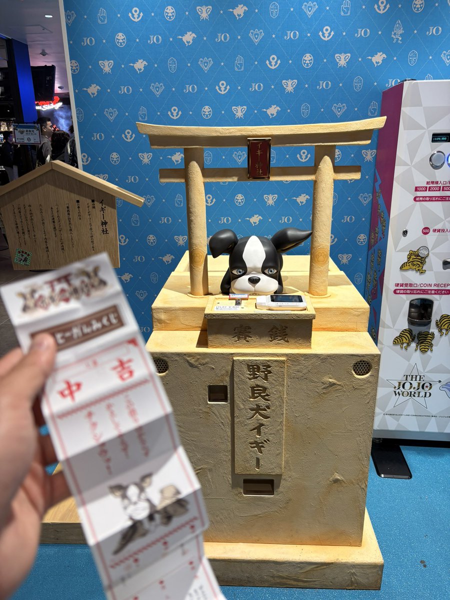 まろん tweet media