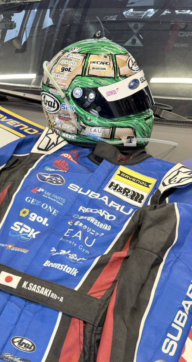 ニュルブルクリンク24Hを
走る 佐々木孝太選手の
スーツとヘルメットに
GEONE‼️
ありがとうございます😭
頑張って👍
<a href="/kota339/">Kota Sasaki</a> 
#佐々木孝太
#ニュルブルクリンク
#スバル
#GEONE