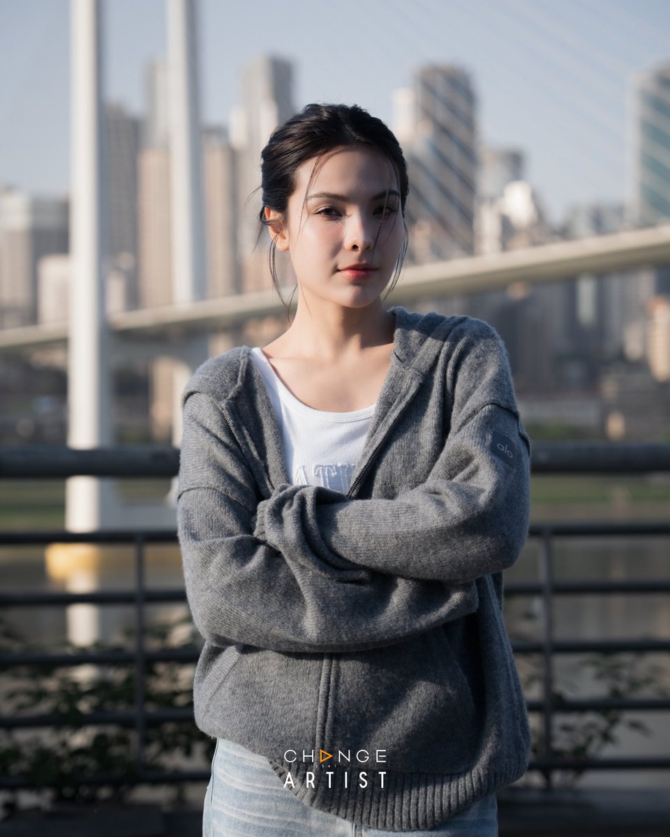 CHANGE ARTIST tweet media