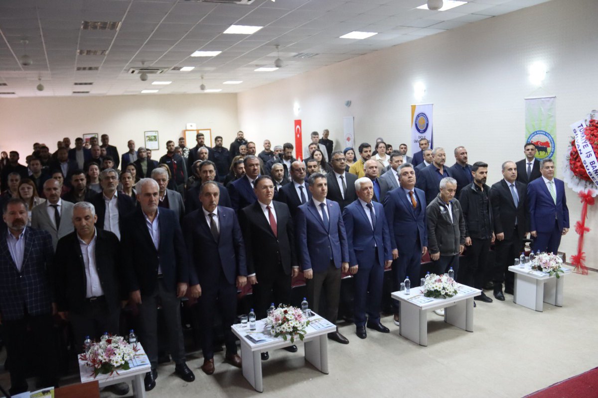 GAPUTAEM's tweet photo. 2. Diyarbakır Manda Yetiştiriciliği Sempozyumu  15 Nisan 2026 tarihinde Müdürlüğümüzde gercekleştirilmiştir. https://t.co/bBDeZFNb9e