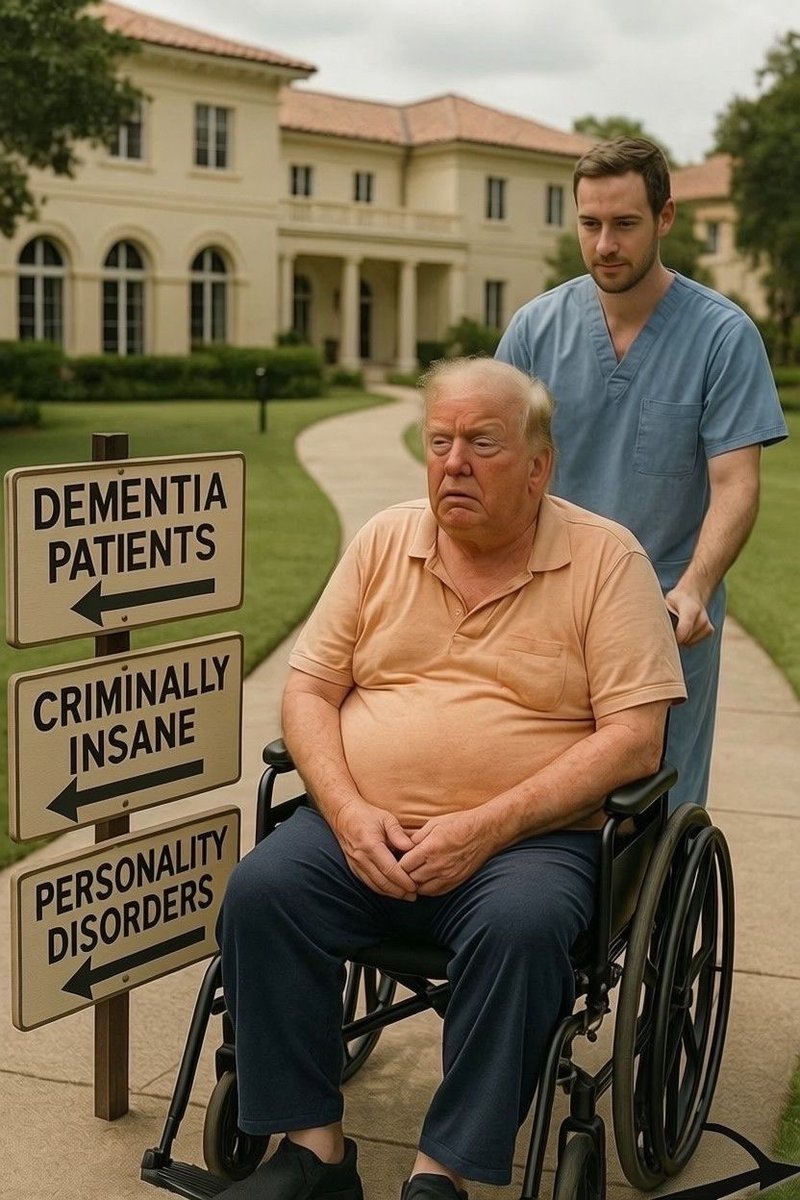 MichellesDude's tweet photo. Time to take the nuclear codes away from Grandpa Rapey. 🥴😬

#DementiaJTrump #CornerStore #idiocracy #25thAmendmentNow https://t.co/QlvyPRvIqc